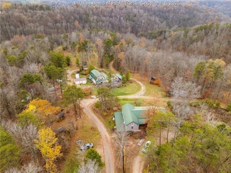 114 Longfork Camp Rd, Walton, WV 25286