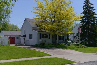 223 Dalton Dr, Buffalo, NY 14223