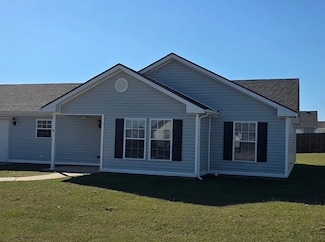 1381 Colonel Hawthorne Dr, Prairie Grove, AR 72753