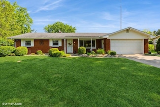 1787 Trafalgar Dr, Saint Joseph, MI 49085