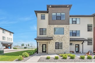 721 W Crystal Creek Rd, American Fork, UT 84003