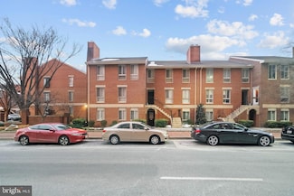 538 S Charles St, Baltimore, MD 21201