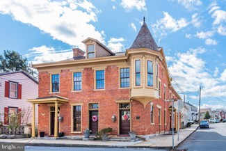 203 Front St, Boiling Springs, PA 17007