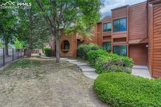 4709 Daybreak Cir, Colorado Springs, CO 80917