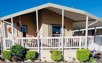 18323 Soledad Canyon Rd, Canyon Country, CA 91387