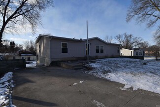 117 S 23rd St, Goshen, IN 46528