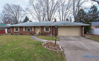 3520 Brenda Dr, Toledo, OH 43614