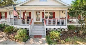 1720 Magnolia St, Pine Prairie, LA 70576