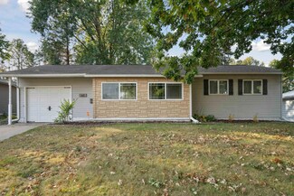661 Jane St, Waterloo, IA 50701