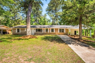100 Audrey Dr, Pineville, LA 71360