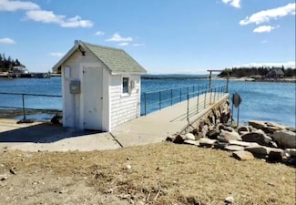 00 Hendricks Hill Rd, Southport, ME 04576