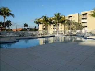8185 NW 7th St Unit 316, Miami, FL 33126