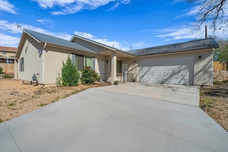 38 W Judd Ln, Hurricane, UT 84737