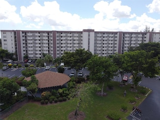 5860 NW 44th St Unit 711, Lauderhill, FL 33319