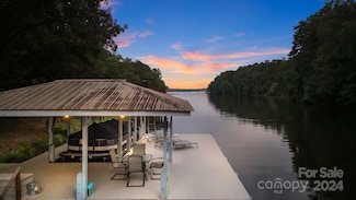 22947 Lake Tillery Rd, Albemarle, NC 28001
