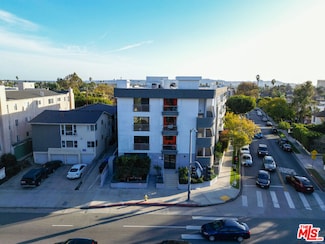 5826 W Olympic Blvd Unit PH402, Los Angeles, CA 90036