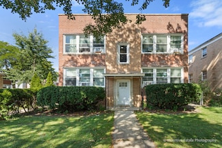 4856 Hull St, Skokie, IL 60077