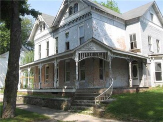 205 N Main St, Carthage, IN 46115