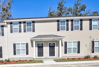 2002 Ann Arbor Ave Unit 8 unit building, Tallahassee, FL 32304