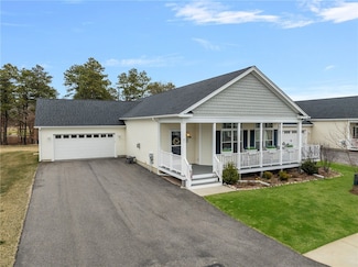 150 Driver Ln, South Kingstown, RI 02879