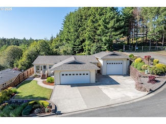 1710 Kristi Loop, Lakeside, OR 97449