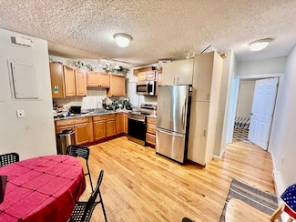 227 Everett St Unit 4, Boston, MA 02128