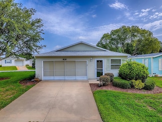 701 Cottage Park Ln, Leesburg, FL 34748