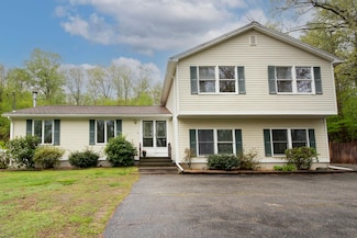 453 Leicester St, Auburn, MA 01501