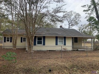 15211 Tom Drehr Rd, Pride, LA 70770