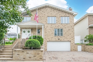 268 Travers Place, Lyndhurst, NJ 07071