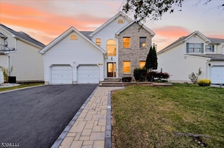 24 Leah Way, Parsippany, NJ 07054