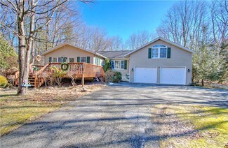 46 Honeysuckle Dr, Jim Thorpe, PA 18229
