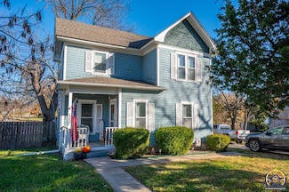 629 Ash St, Lyndon, KS 66451