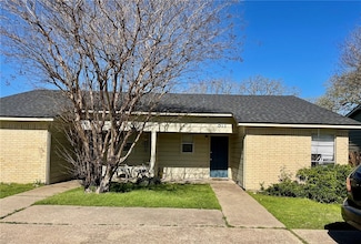 811 San Benito Dr, College Station, TX 77845