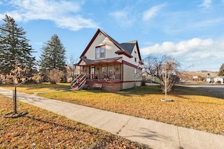 302 S Spruce St, Townsend, MT 59644