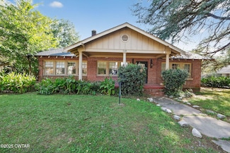 322 Arlington Ave, Jackson, TN 38301