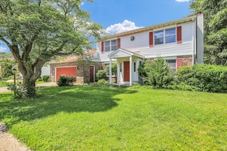 2904 Robeson Park Dr, Champaign, IL 61822