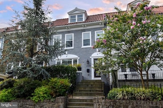1528 Spring Place NW, Washington, DC 20010