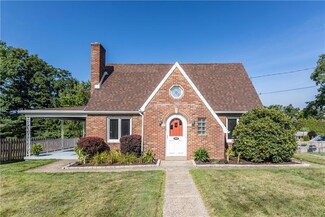 39 Longvue Cir, Ambridge, PA 15003