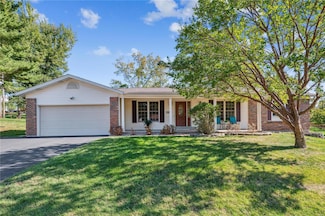 2164 Sencove Ln, Saint Louis, MO 63146
