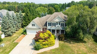 474 Heathland Cir, Webster, NY 14580