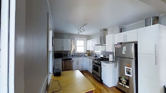243 Summer St Unit 2, Somerville, MA 02143