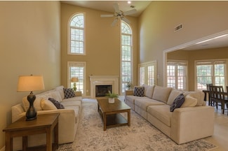 10223 Poston Oak Cove, Collierville, TN 38017