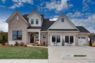 2129 Bloomfell Bend SW, Huntsville, AL 35802