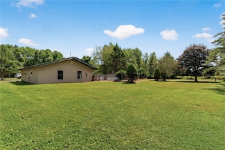 975 Irish Settlement Rd, Freeville, NY 13068