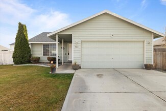 7612 Pender Dr, Pasco, WA 99301