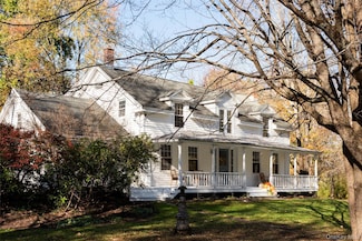 53 Whitings Pond Rd, Canaan, NY 12029