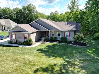 8525 Broxton Ct, Westfield Center, OH 44251