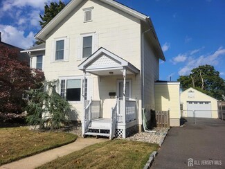 10 Augusta St, Jamesburg, NJ 08831