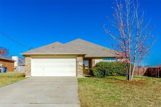 517 Francis St, Lancaster, TX 75146